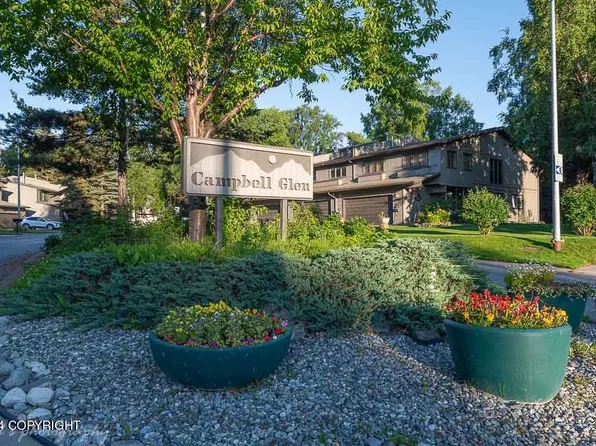 651 Highlander Cir, Anchorage, AK 99518