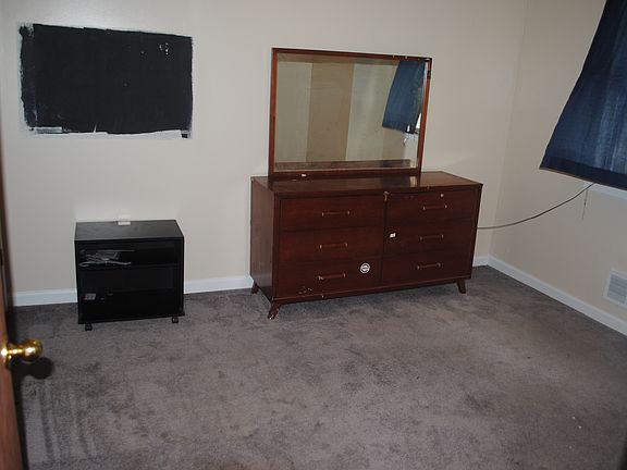 2nd image of 59 S Avondale Ave