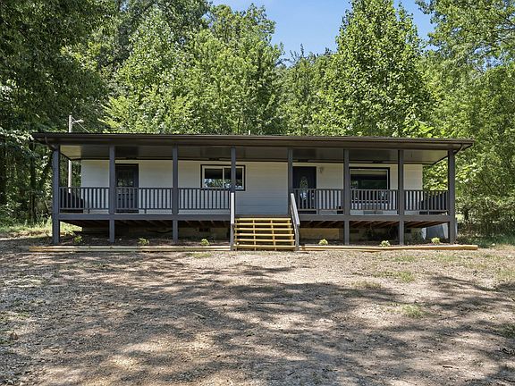 2nd image of 664 Red Hill Valley Rd SE
