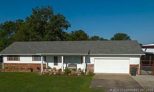 1st image of 4100 N Wood Dr