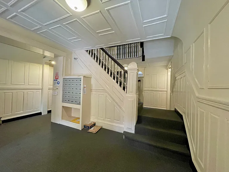 164 Strathmore Rd #12 — Photo 23