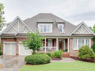5881 Deer Crossing Dr, Sugar Hill, GA 30518