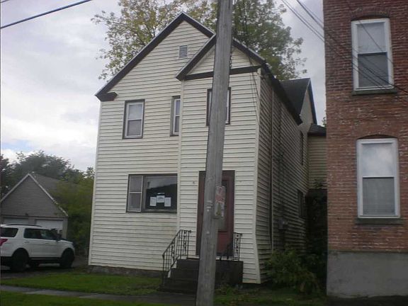 3rd image of 319 Saint Anthony St #321