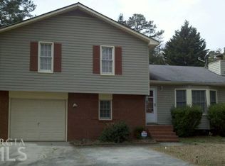 9 Hidden Valley Dr, Lawrenceville, GA 30044