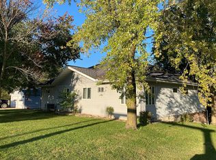 3568 Wirtz Ln, Keokuk, IA 52632