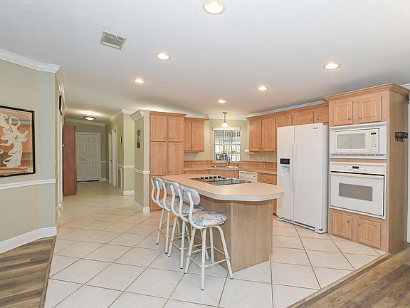 5th image of 3217 Scarlet Tanager Court