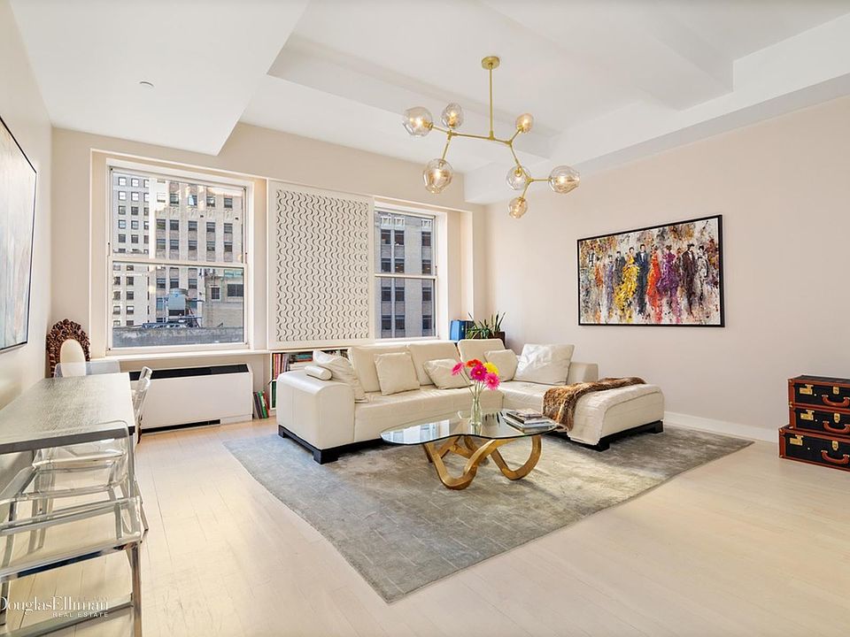 1st image of 15 Broad St APT 1506