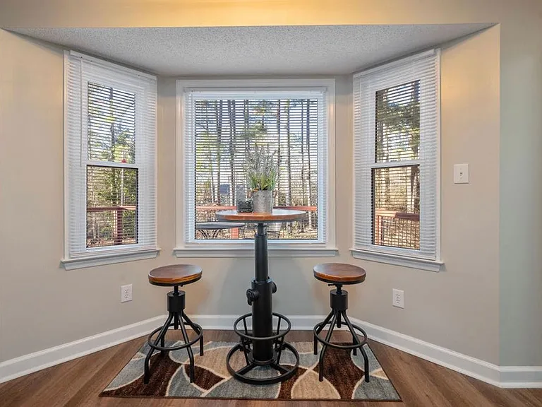 6908 Orchard Knoll Dr — Photo 16
