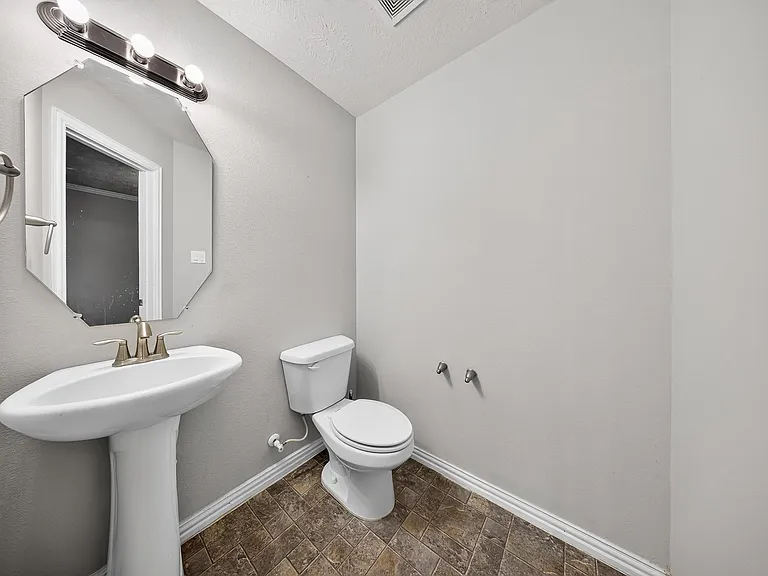 11515 Champions Green Dr — Photo 21