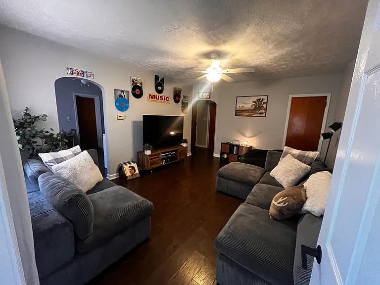 20 S Haft St #A — Photo 1