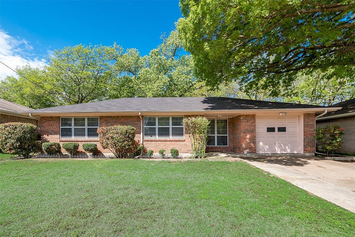 107 Evelyn St, Desoto, TX 75115 | Zillow