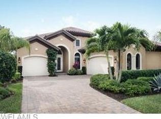 7308 Lantana Cir, Naples, FL 34119
