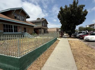 1403 Elm Ave, Long Beach, CA 90813