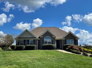 1436 Windfield Dr, Morristown, TN 37813