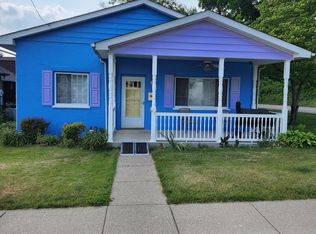 463 21st St, Dunbar, WV 25064