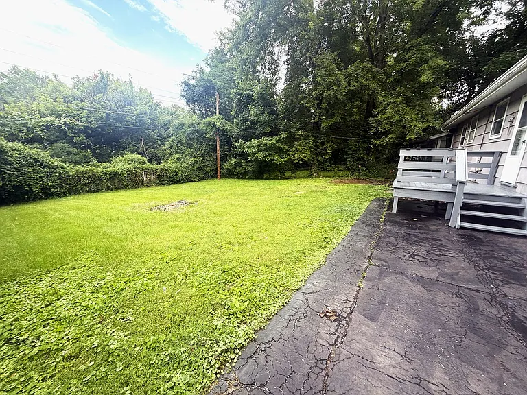 38 Fenwick Dr — Photo 12