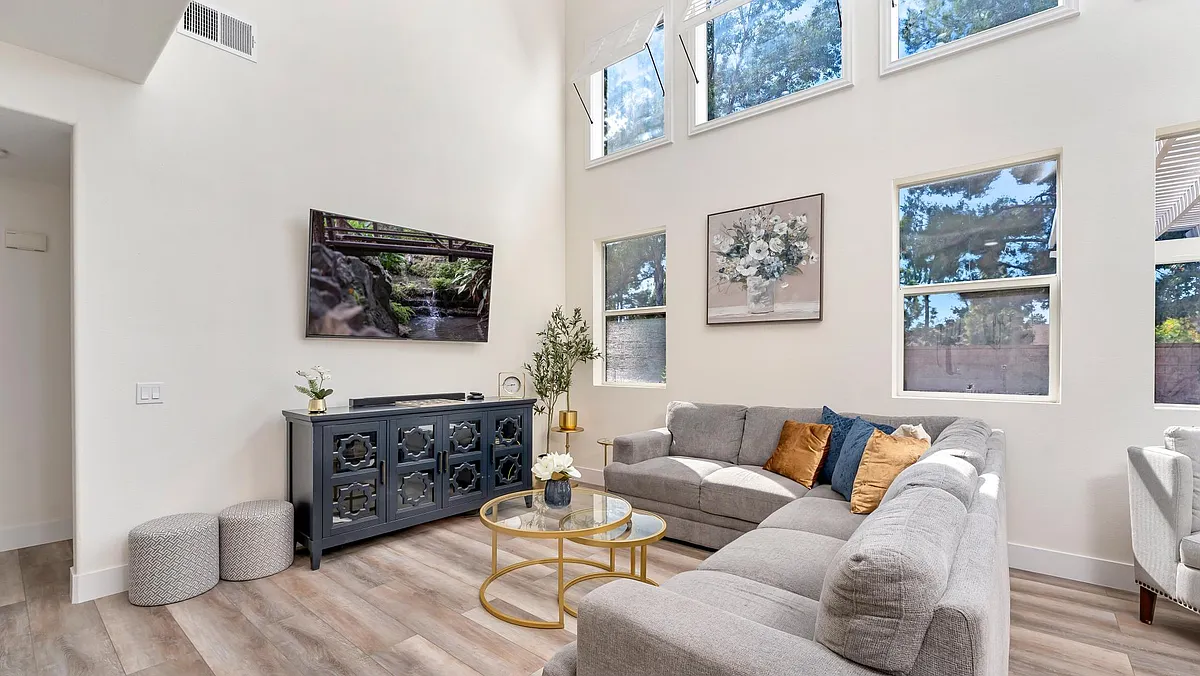 Building Photo - 43635 Altamura Ct