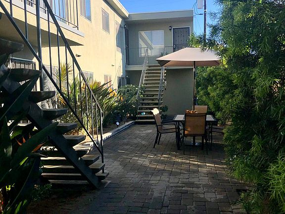 3rd image of 1445 Essex St