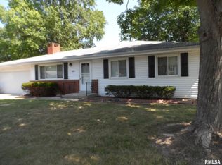 2937 W Gilbert Ave, Peoria, IL 61604