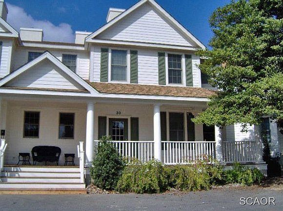 1st image of 33 Olive Ave #C