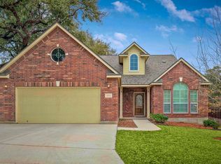 16418 La Madera Rio, Helotes, TX 78023