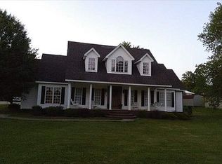 719 E Everly Brothers Blvd, Central city, KY 42330