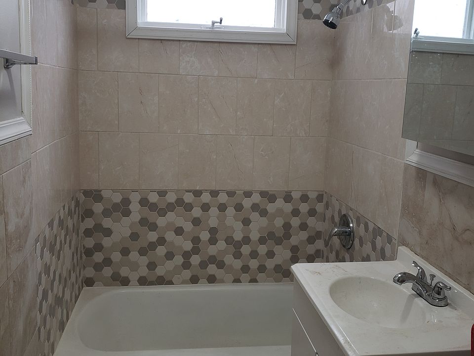 84 Locust St Rochester, NY, 14613 Apartments for Rent Zillow