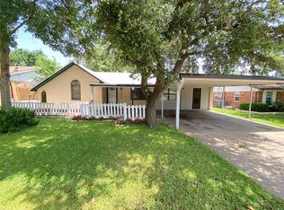 1409 Southern Blvd, Cleburne, TX 76033