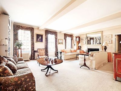 430 E 57th St APT 12A, New York, NY, 10022