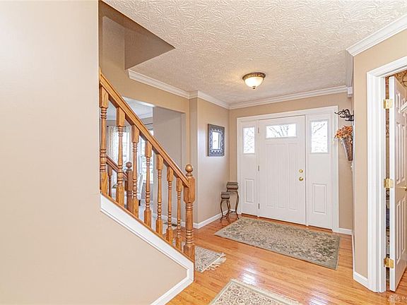 4th image of 2627 Hillsdale Dr
