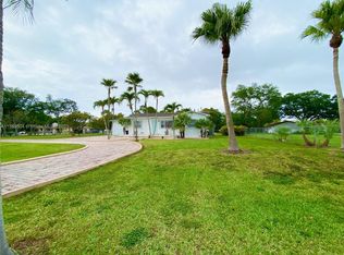 9341 SW 106th St, Miami, FL 33176