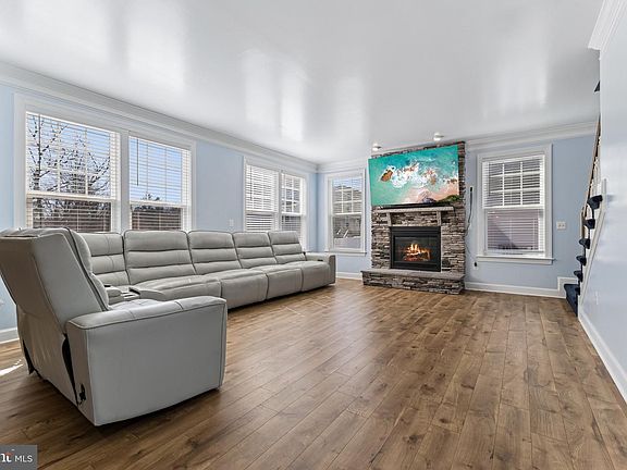 5th image of 10637 McCormick Farm Dr