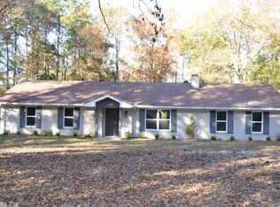8704 Kling Rd, Mabelvale, AR 72103