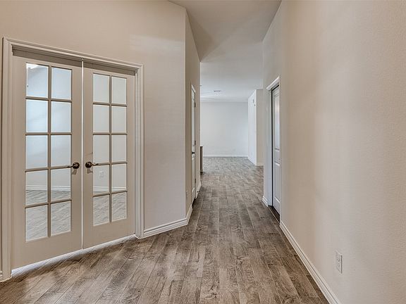 5th image of 10908 Summer Rain Blvd