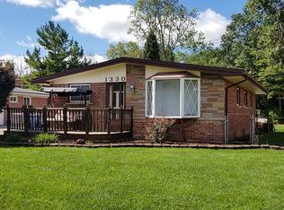 1330 Alvin St, Westland, MI