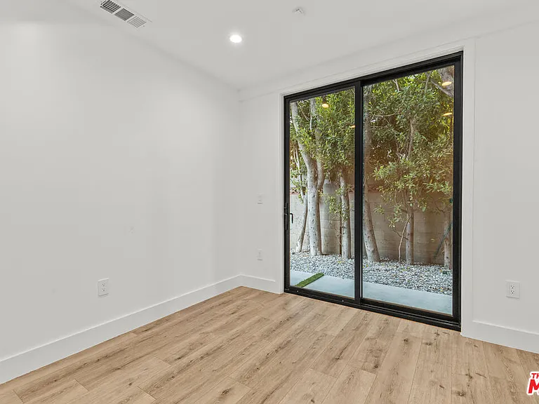 5540 Tova Rd — Photo 13