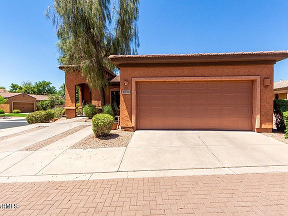 3rd image of 7039 S GOLFSIDE Lane