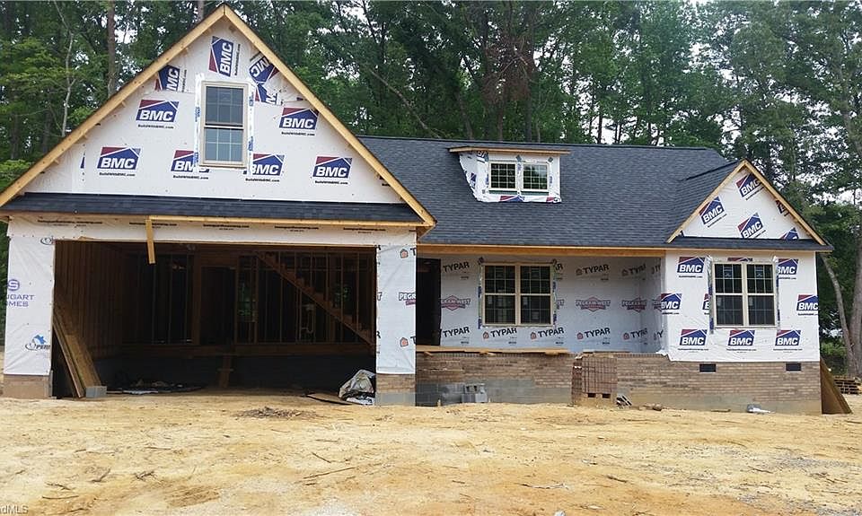 1st image of 4403 Pine Vista Ln