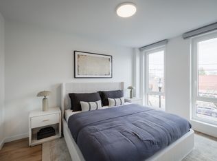 75 E 23rd St #442, Bayonne, NJ 07002