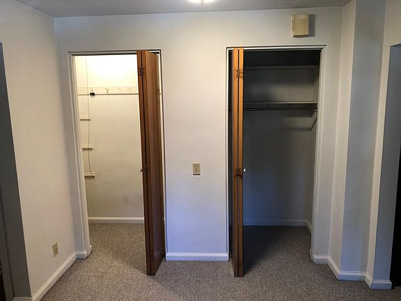 5th image of 3211 Glengyle Ave #1