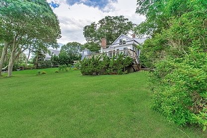 2nd image of 2 Cedar Dr