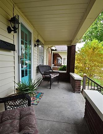 4th image of 618 Harrison Ave