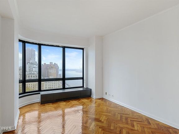 3rd image of 530 E 76th St APT 16C