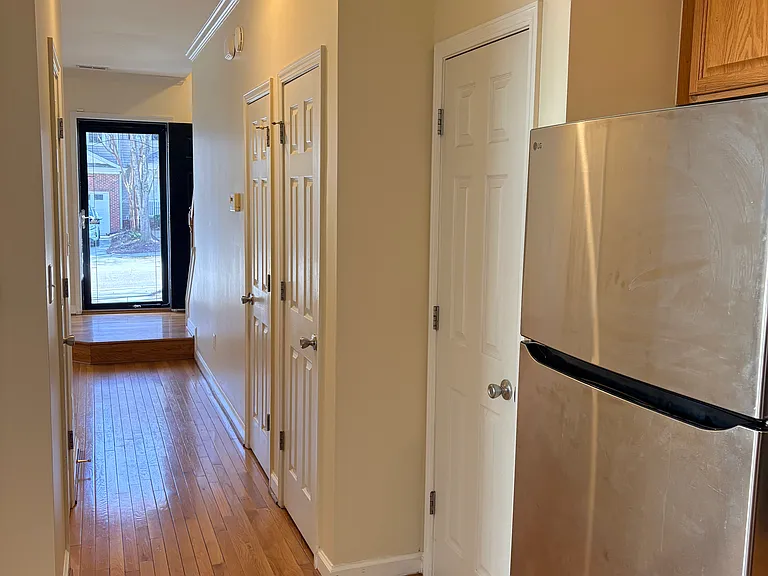 4625 Malone Ct — Photo 10