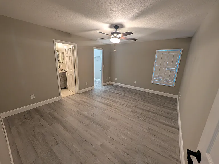625 Coconut Ave N — Photo 24
