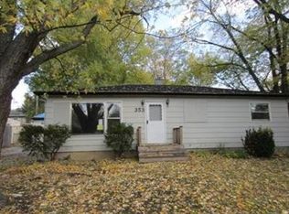 353 N Emerald Ave, Mundelein, IL