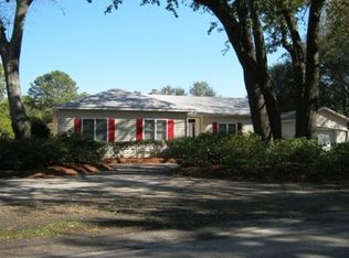 906 Huger Dr, Georgetown, SC 29440