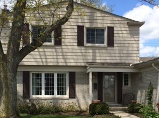 17231 Stamwich St, Livonia, MI 48152