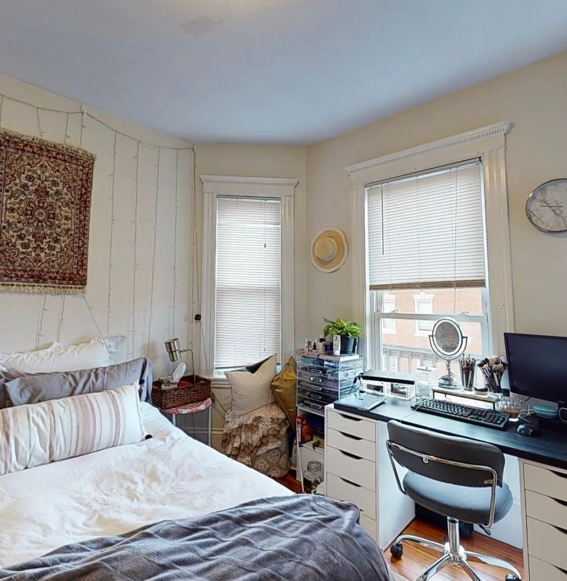 2 Sawyer Ave — Photo 2