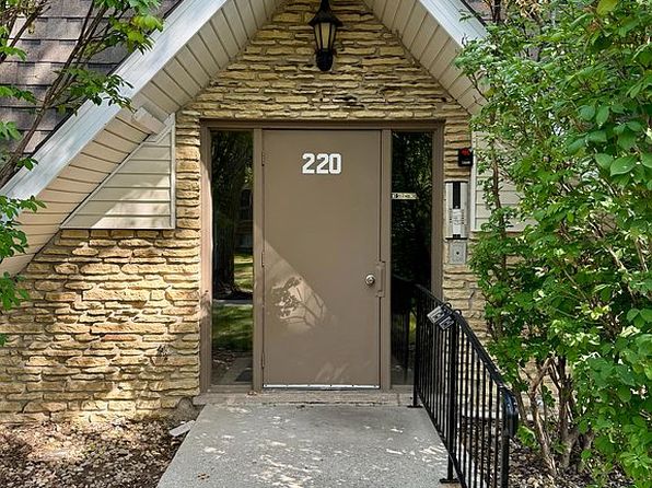 220 Madison St UNIT 1-C